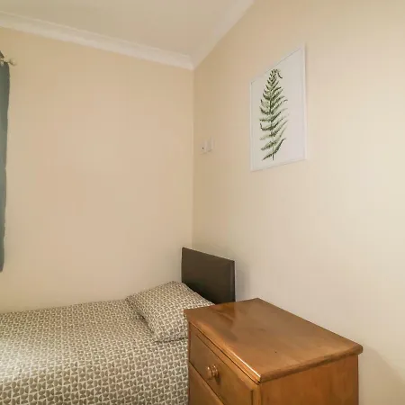 בית נופש Croft House *